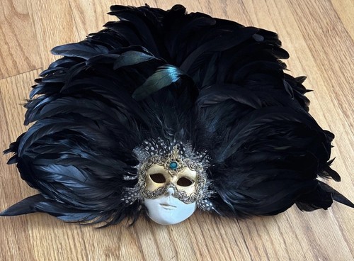 Venetian mask black feathers - black,