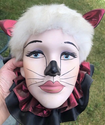 Amazing lifelike broadway cats - broadway,